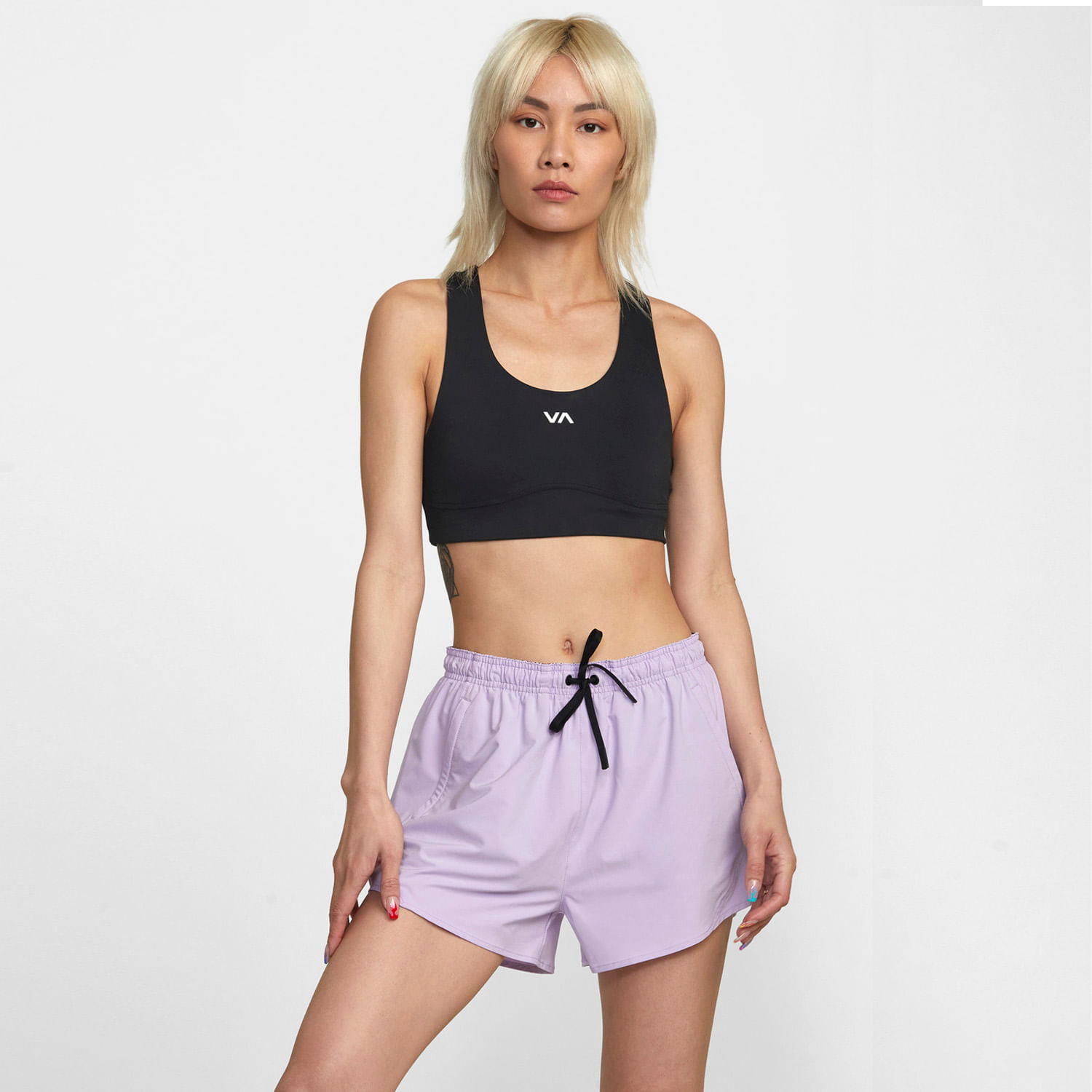 Short Mujer VA ESSENTIAL