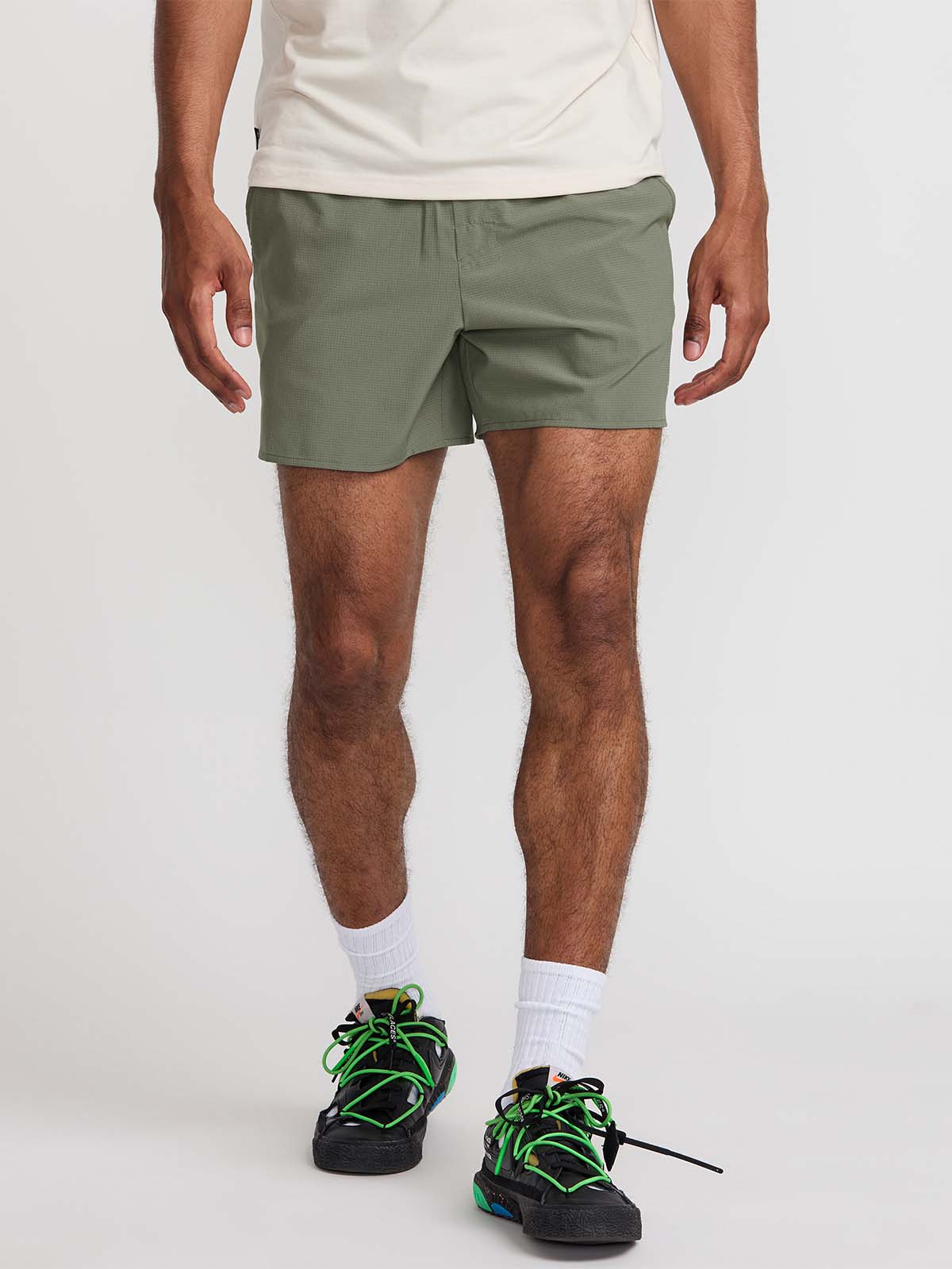 Short Hombre Yogger lite Verde RVCA